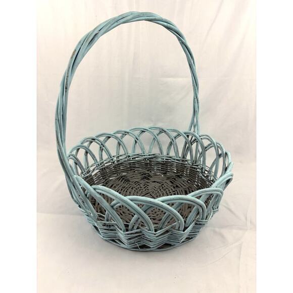 Light Blue Wicker Basket With Handle 16"x18" Vintage Cottagecore Home Decor - Picture 3 of 16